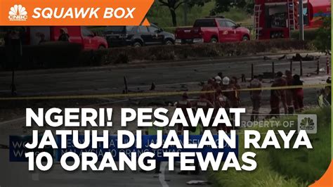 Pesawat Jatuh Di Jalanan Selangor Malaysia Orang Tewas Youtube