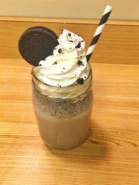 Four Ingredient Oreo Milkshake Recipe Easy To Make Creamy And