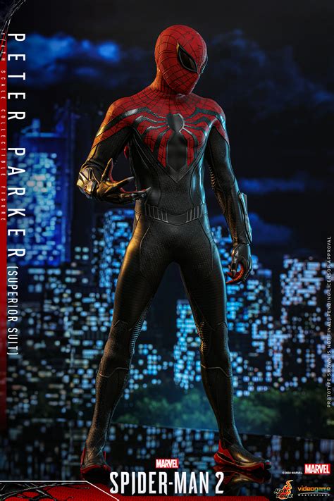 Hot Toys Superior Spider Man Swings Into Action With This Slick Sixth Scale Figure GameSpot
