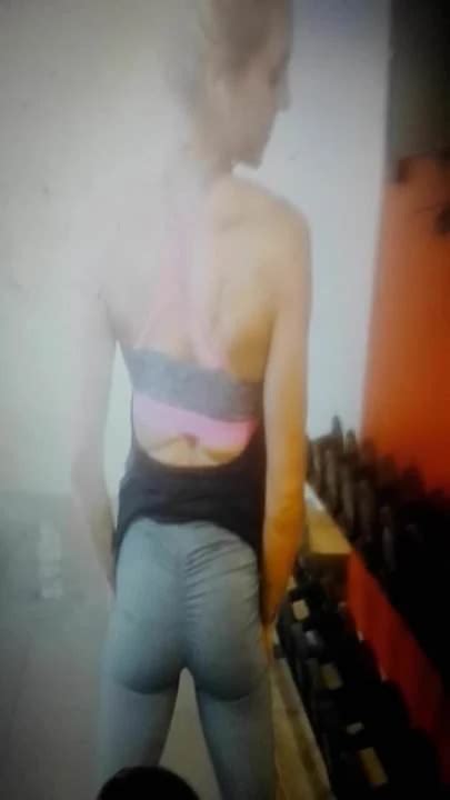 Charlotte Flair Cumtribute Gay Man Porn XHamster