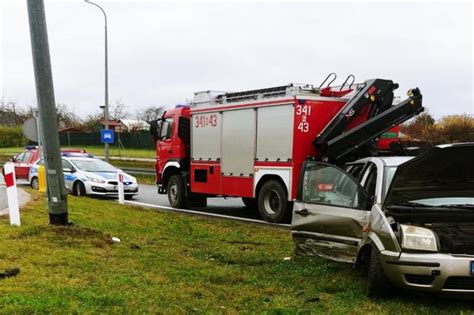 Koszmarny Wypadek W Elbl Gu Nie Yje Letnia Dziewczynka Samoch D