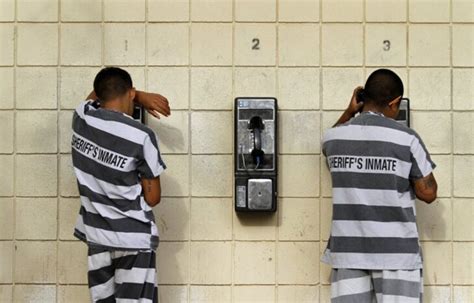 How Prisons In The Us Are Combating Racism Gang Culture The Frisky