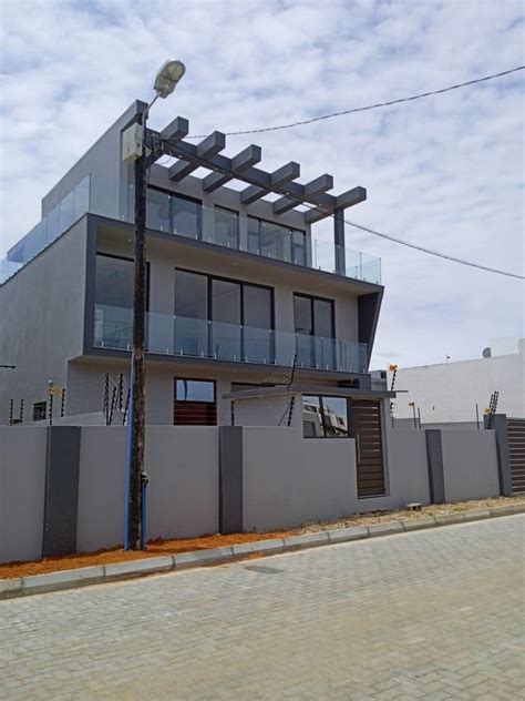 Casas A Venda Vende Se Geminada Duplex T No Triunfo Novo Pr Ximo A