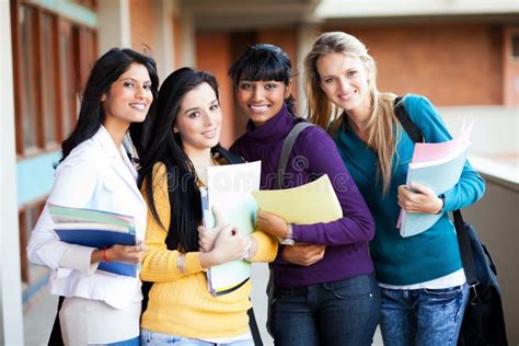 Female College Students In A Computer Lab Stock Image Image Of Lesson