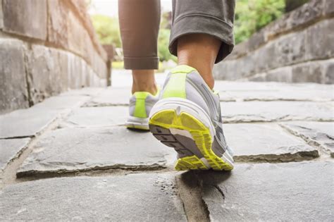 Кроссовки для бега — Sneakers for running