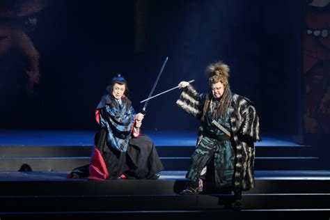 古典と革新の融合！ 歌舞伎NEXT『朧の森に棲む鬼』‐歌舞伎界が魅せる圧巻の舞台 – エントレ｜演劇動画ニュース