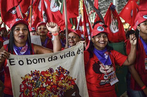 Em Cr Tica Ao Agroneg Cio Jornada Das Mulheres Do Mst Ter Geral