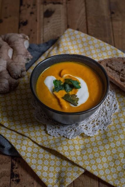 Velouté De Carotte Au Gingembre Et Lait De Coco