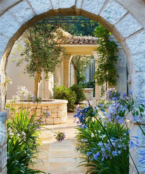 Greek garden ideas: 14 layout, planting and styling tips to create a ...