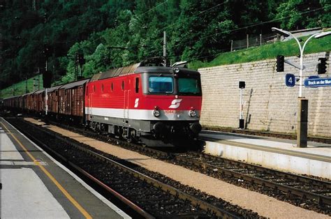 ÖBB 1044 215 at Bruck an der Mur by Stefan Huysmans Bruck An Der Mur