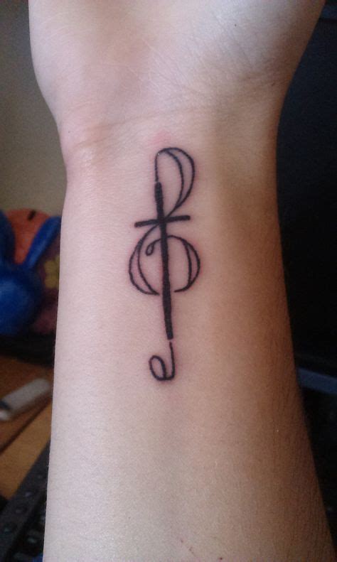 Meaningful Treble Clef Tattoo Designs For Music Lovers