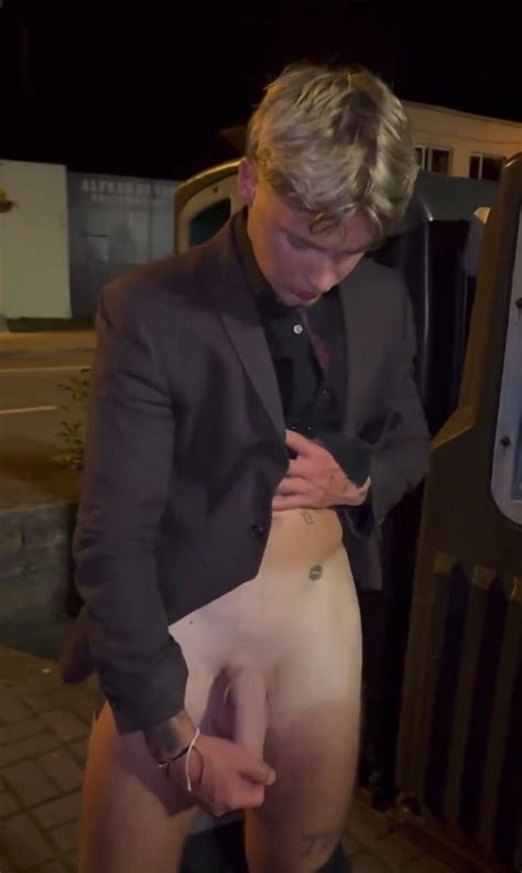 Blonde Guy Shows Off In Public ThisVid