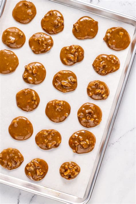 Caramel Pecan Clusters (Pecan Candy Recipe) - The Novice Chef