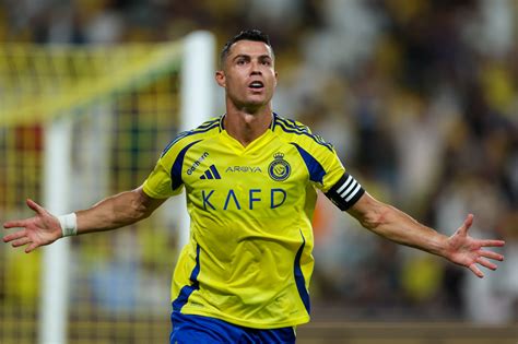 ¿juega Cristiano Ronaldo Al Kholood Vs Al Nassr Horario Tv