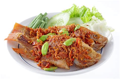 Ikan Nila Penyet Sambal Petai Ini Sedapnya Benar Benar Menggoda