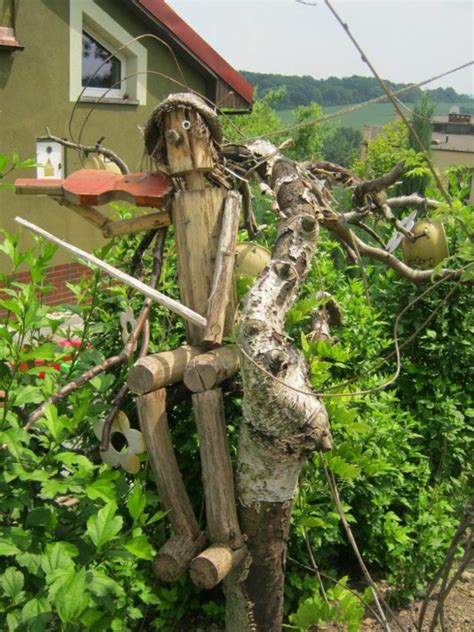 Holzfiguren Werden Ihrem Garten Einen Individuellen Look Verleihen