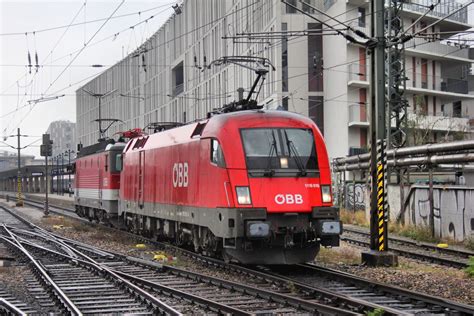 Bb Im Schlepp Von Der Bb Im Bahnhof Wien West