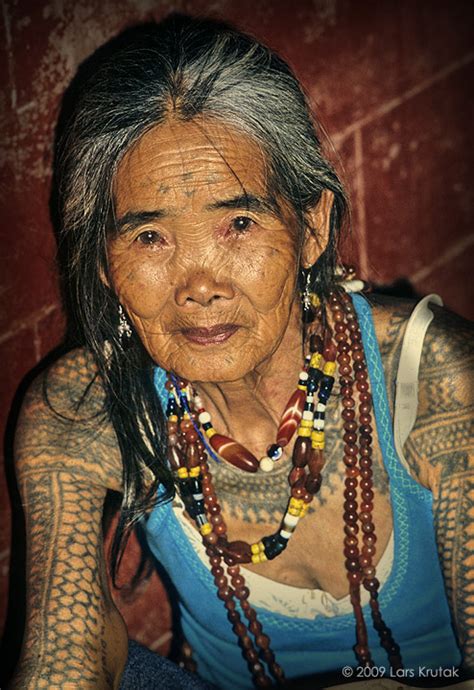 THE KALINGA BATOK (TATTOO) FESTIVAL | LARS KRUTAK