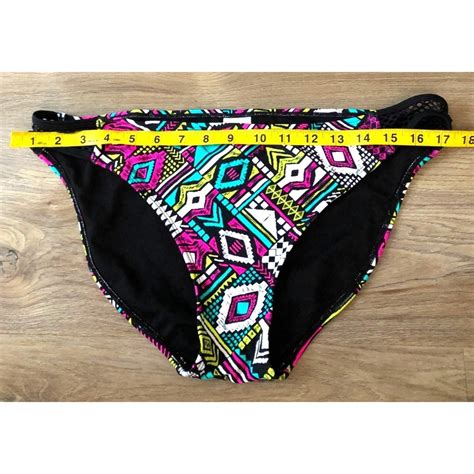 This Adorable Bikini Bottoms From Hjilaration Is Depop