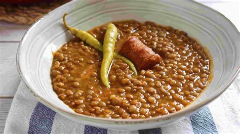 Lentejas con chorizo en olla exprés Receta fácil y rápida Anna