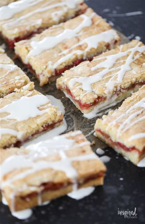 Delicious Strawberry Rhubarb Pie Bars Homemade Strawberry Rhubarb