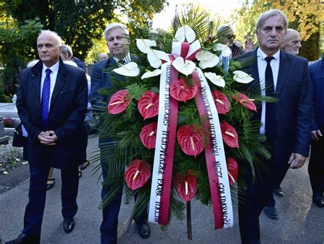 Ostatnie Po Egnanie P Mieczys Awa Gila Komisja Robotnicza Hutnik W