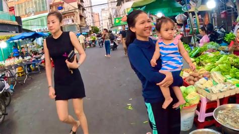 CAMBODIAN TOUR WALKING TOUR At WET MARKET In PHNOM PENH CITY YouTube