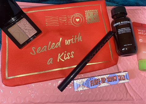 Really good product just arrived plus an extra gift bag : r/Ipsy