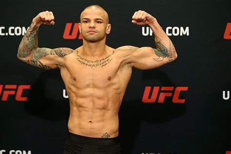 Thiago Alves vs. Laureano Staropoli Being Eyed for UFC 237