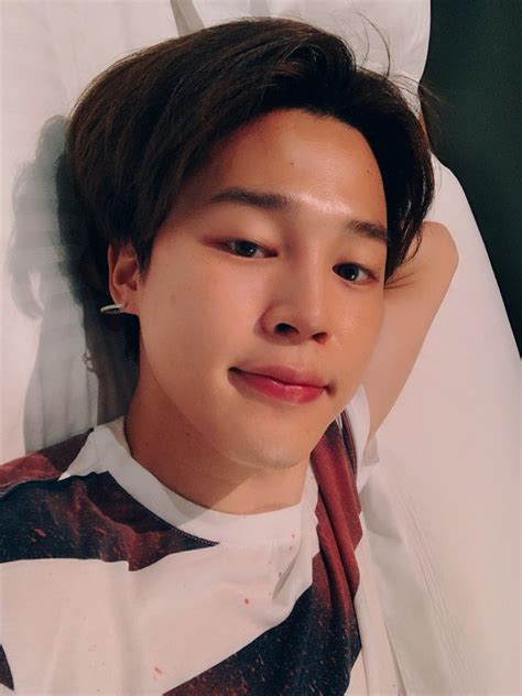 Bts Community Posts 지민을 위해 🐥💜 내 아름다운 작은 천사의 생일이 다가오고 있습니다 내 Jiminshi