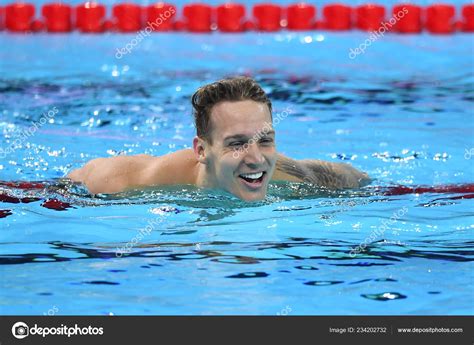 Caeleb Dressel Los Reacciona Después Ganar Los 100M Freestyle Final