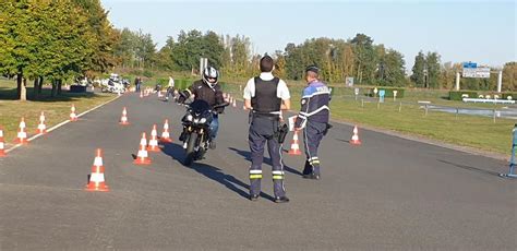 20220921 090551 Guidon Dautomne Pour Les Conducteurs De Deux