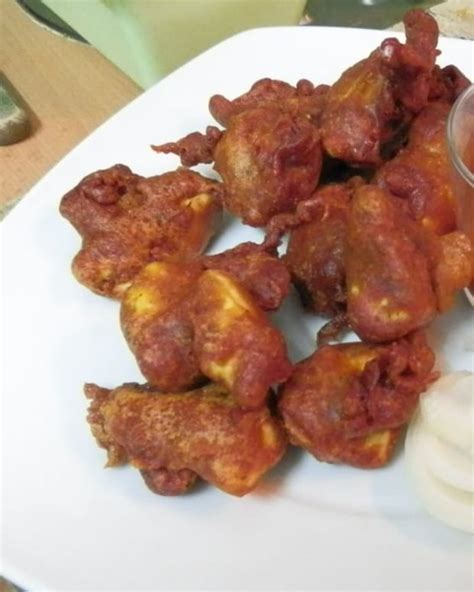 How to Make Vegetable Pakora - Delishably - Food and Drink