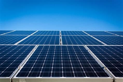 Ventajas De Instalar Paneles Solares En Negocios Y Empresas