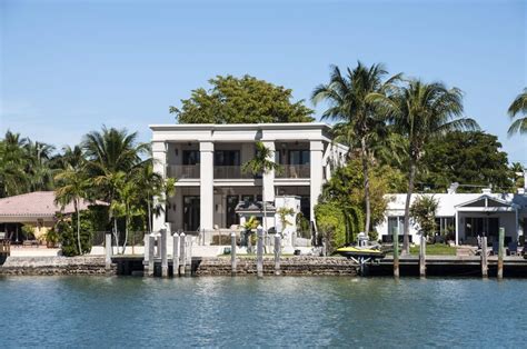 Star Island and Who Has Lived There | Gray Line Miami