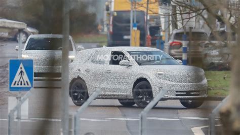 2023 Ford Meb Based Electric Crossover Spy Shots