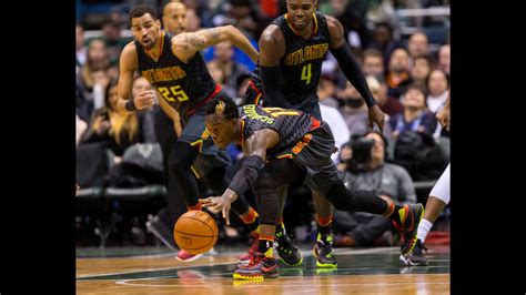 Photos Atlanta Hawks Point Guard Dennis Schroder