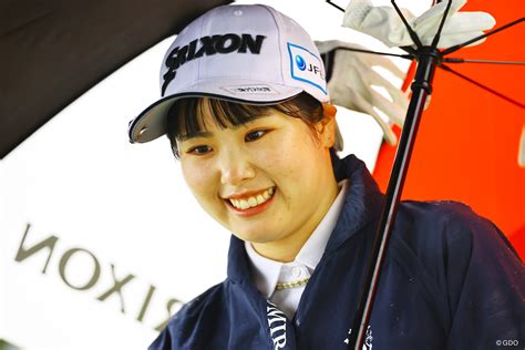 鈴木愛が2週連続vでツアー通算20勝目 荒天の短期決戦を制す ゴルフ スポーツブル スポブル