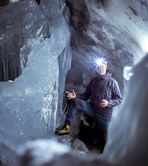 Scientific Tour Nature Ice Palace