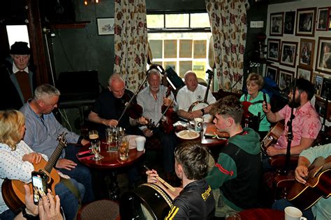 In Pictures Ardara Alive To The Sounds Of Music For Cup Of Tae