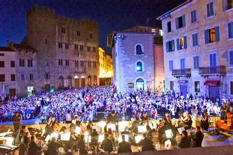 Qui Maremma Toscana Lirica In Piazza 2024