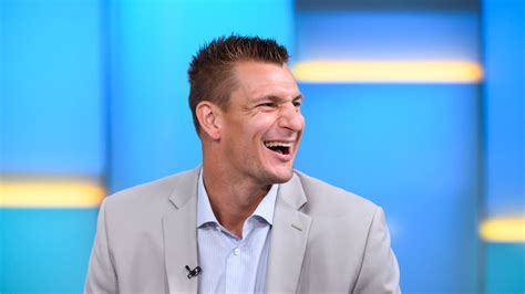 Live FanDuel Super Bowl Ad to Feature $10M Gronk FG Attempt