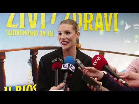 RTHN FILM ŽIVI I ZDRAVI PRIKAZAN U HERCEG NOVOM YouTube