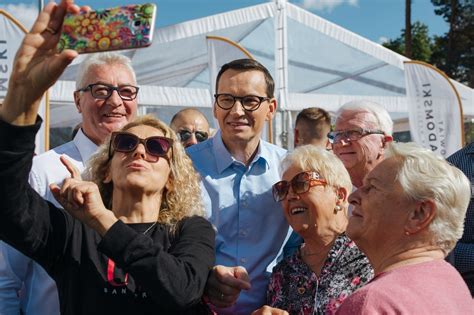 Premier Mateusz Morawiecki W Pionkach Przytyku I Radomiu Zobacz Zapis