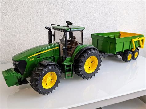 Spielzeug Traktor Bruder John Deere Mit Anh Nger Kaufen Auf Ricardo