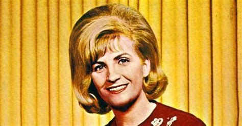 The 10 Best Skeeter Davis Songs Of All Time