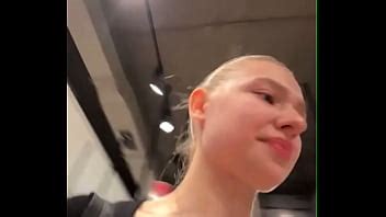 Crazy Masturbating On Changing Room Xvideos