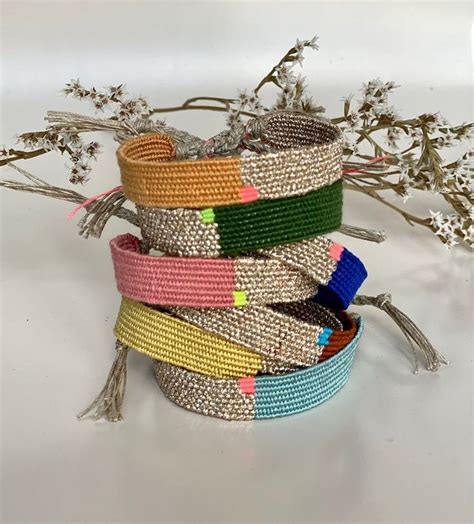 Woven Minimalist Bracelet With Silk And Linen Etsy Canada Gewebte