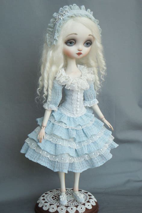 Julie Porcelain Ball Jointed Doll Bjd