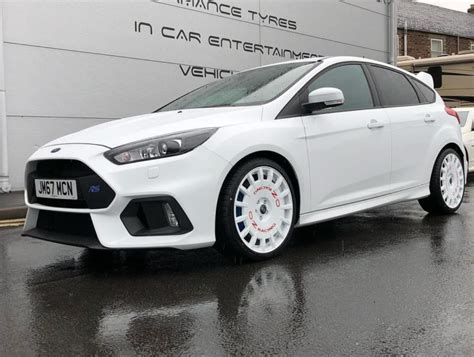 Ford Focus Rs Mk3 White Oz Rally Racing Wheel Front